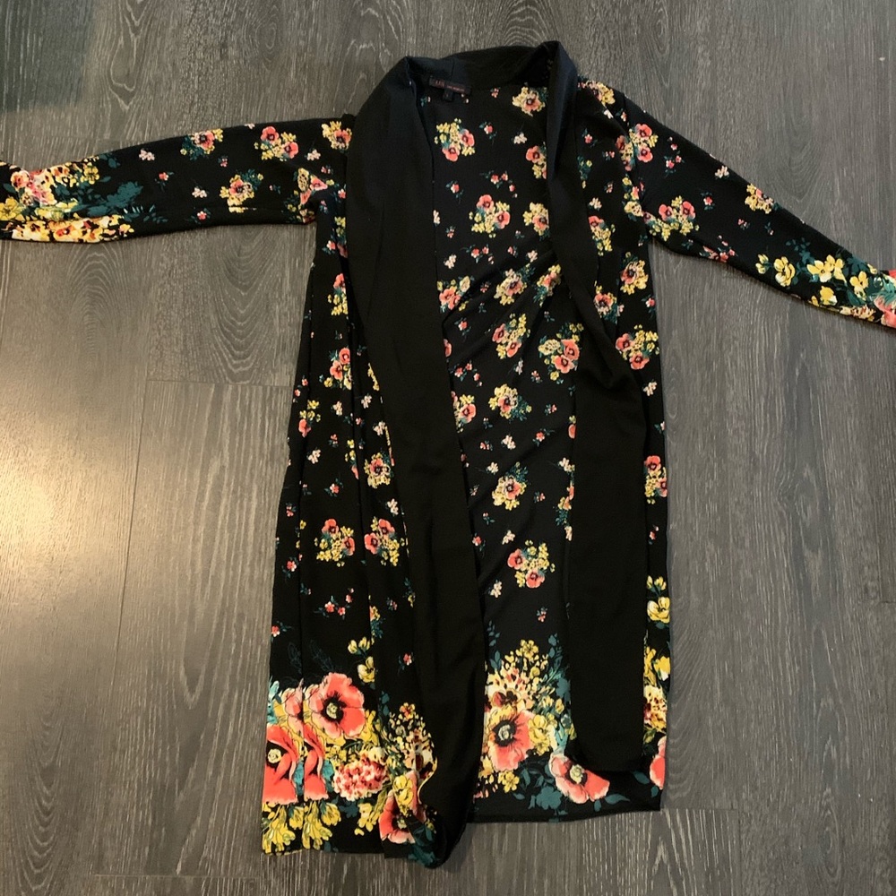 Black flower kimono large
